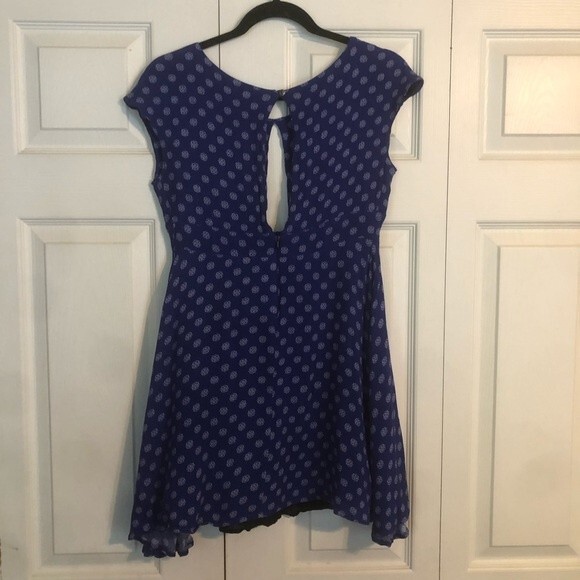 FREE PEOPLE Small Blue White Jewel Tone Mini Dress Keyhole A-Line Flowy Chic - Picture 7 of 7